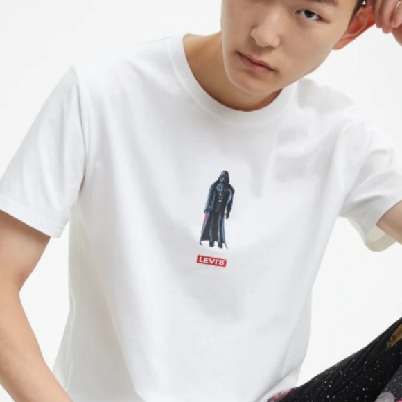 Levis Star Wars Graphic Tee Shirt 